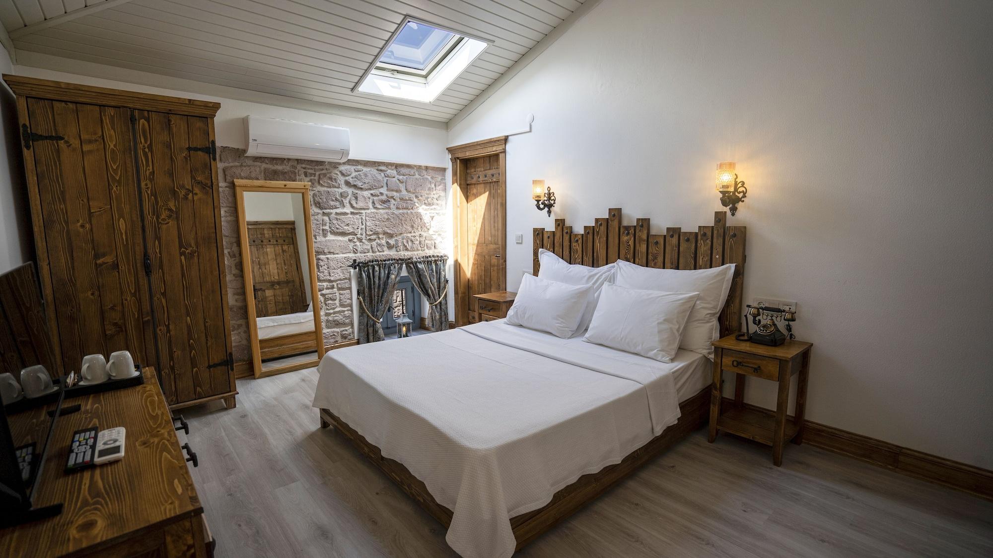 Villa Pietra Butik Otel Айвалик Екстер'єр фото