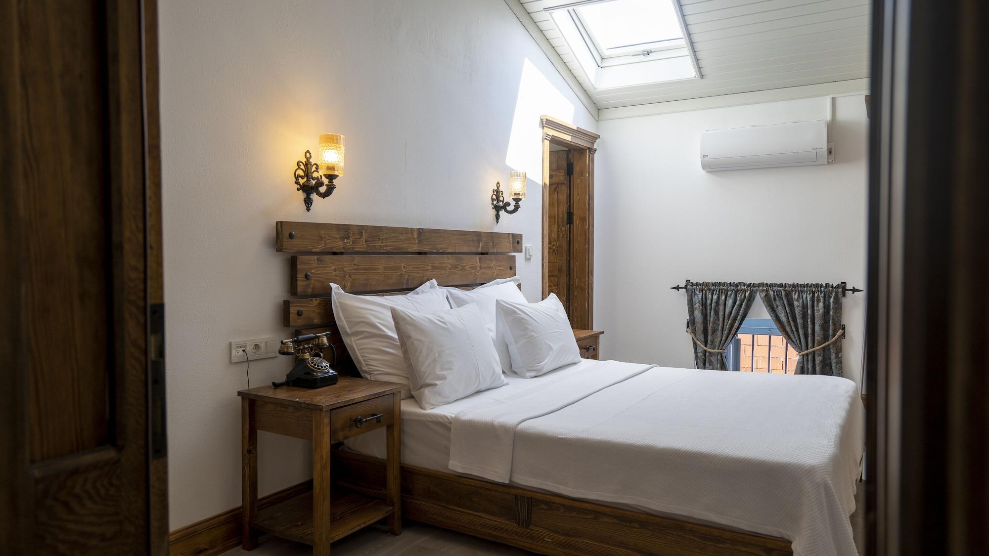 Villa Pietra Butik Otel Айвалик Екстер'єр фото