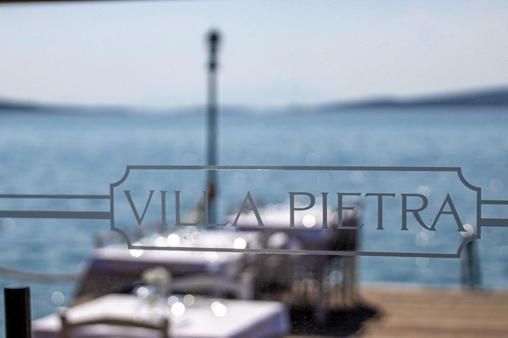Villa Pietra Butik Otel Айвалик Екстер'єр фото